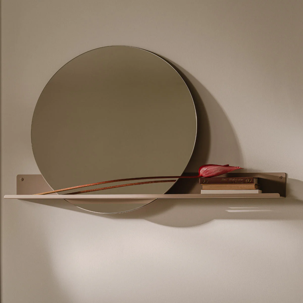 LONDON mirror - Image 3