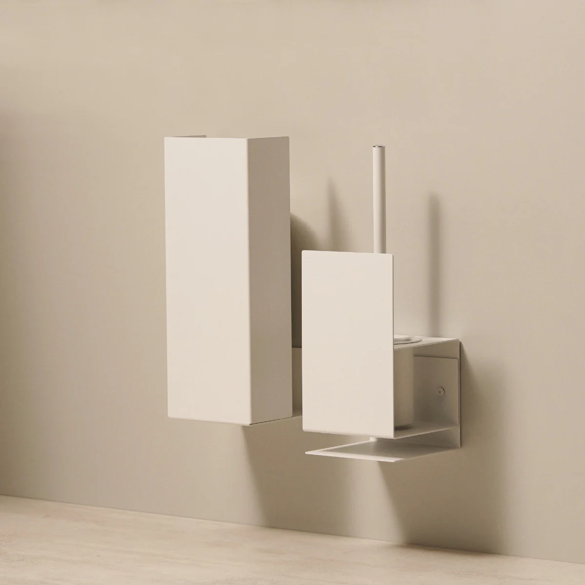 LUGANO toilet brush holder - Image 5